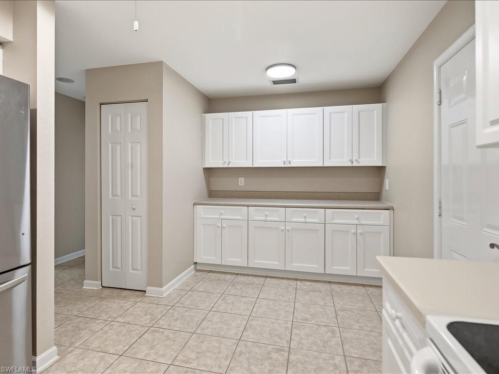 25064 Peacock LN 101