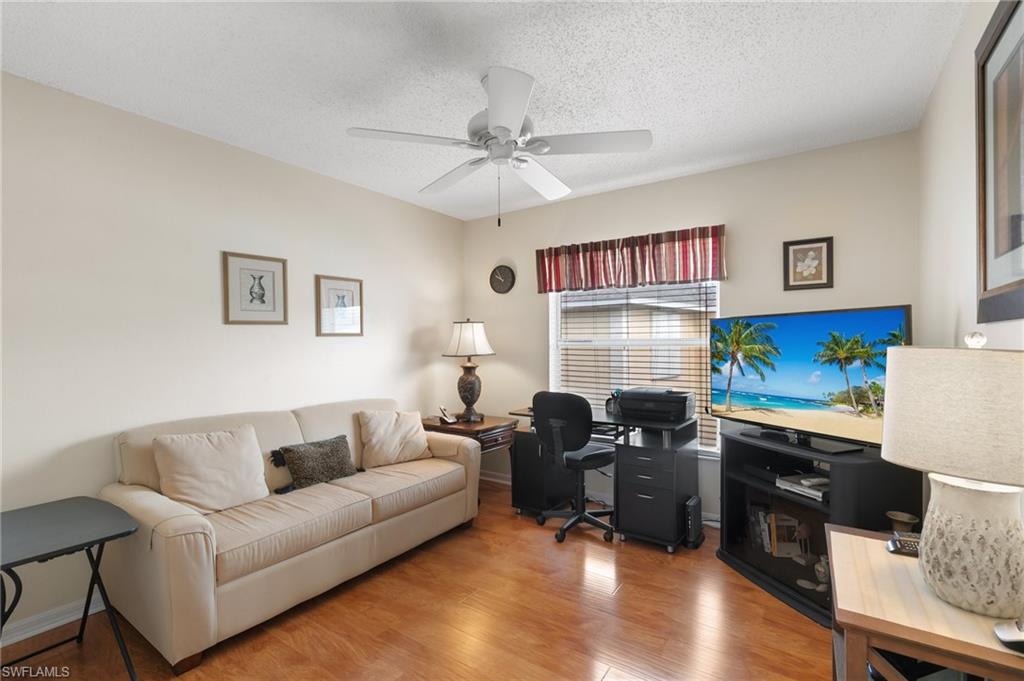 685 Squire CIR 204