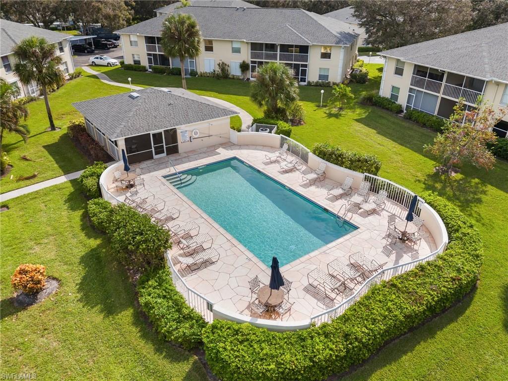 685 Squire CIR 204
