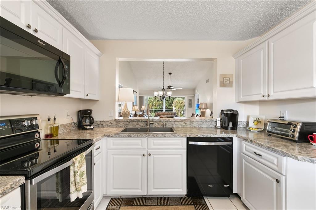 685 Squire CIR 204