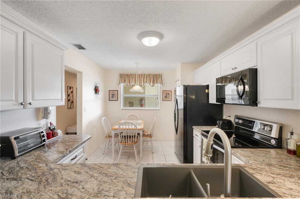 685 Squire CIR 204