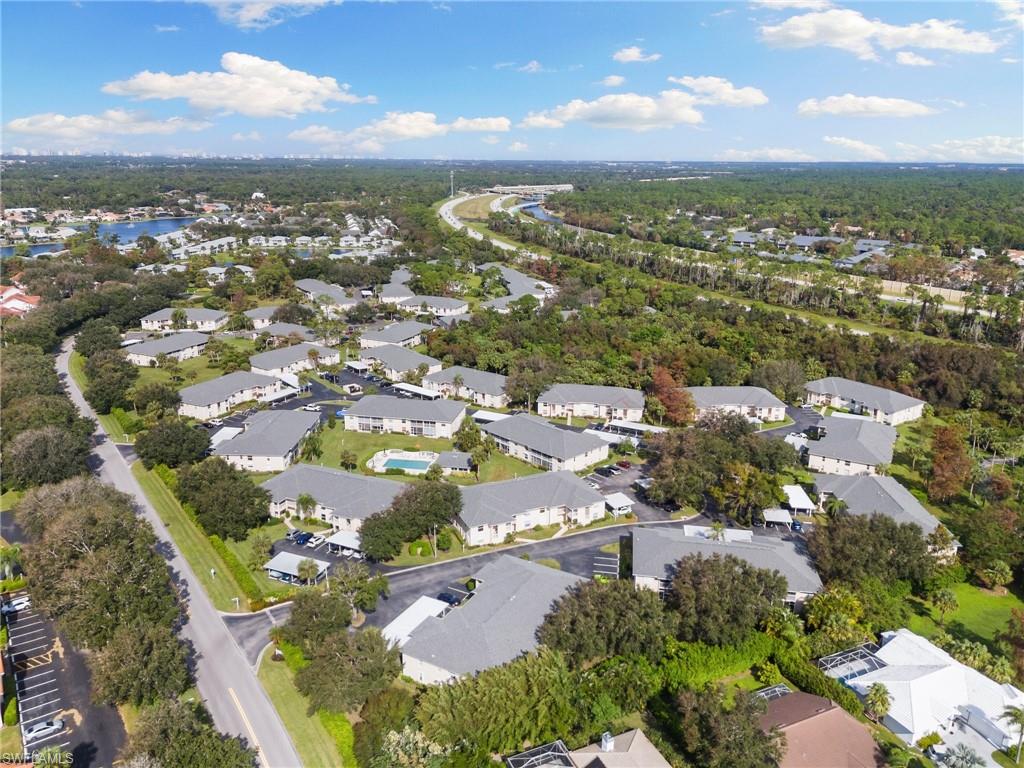 685 Squire CIR 204