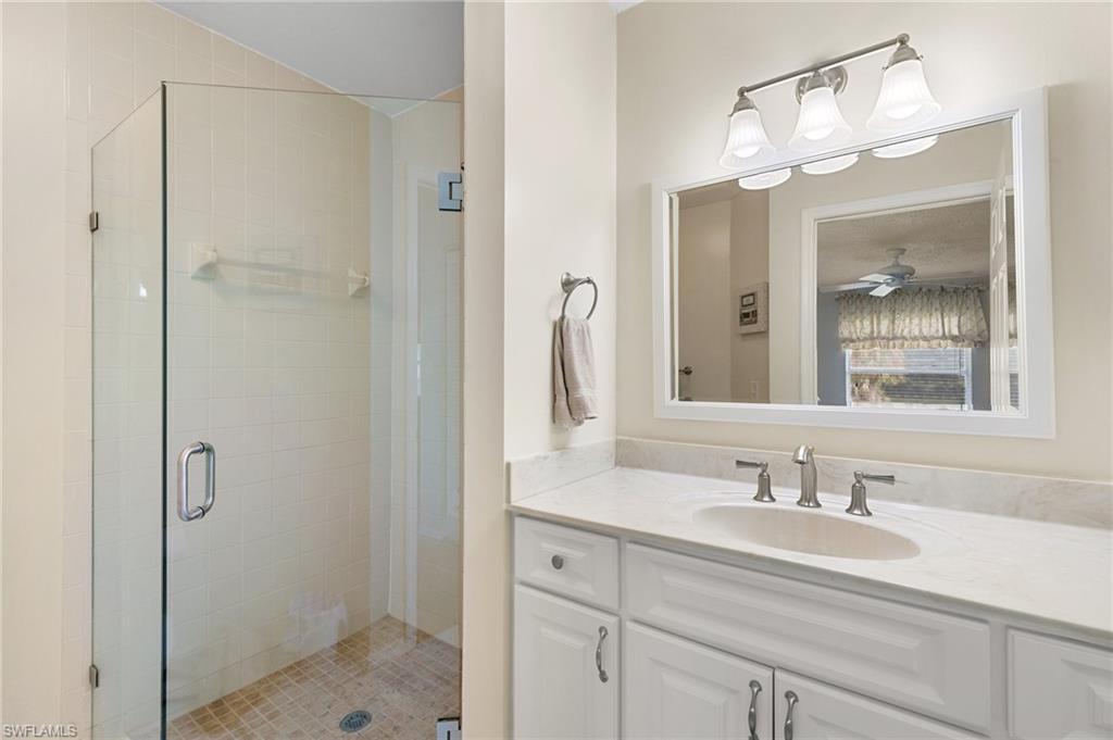 685 Squire CIR 204