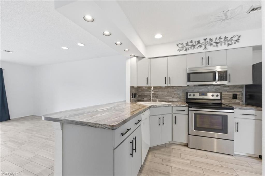 25500 Cockleshell DR 503