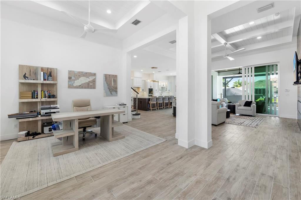 777 Bluebonnet CT