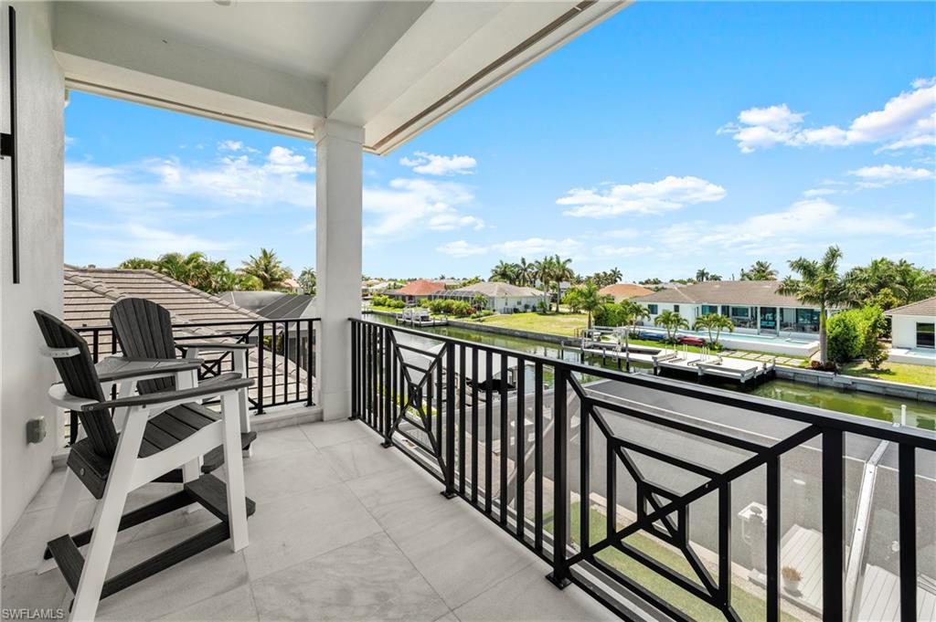777 Bluebonnet CT