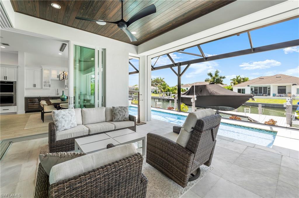 777 Bluebonnet CT