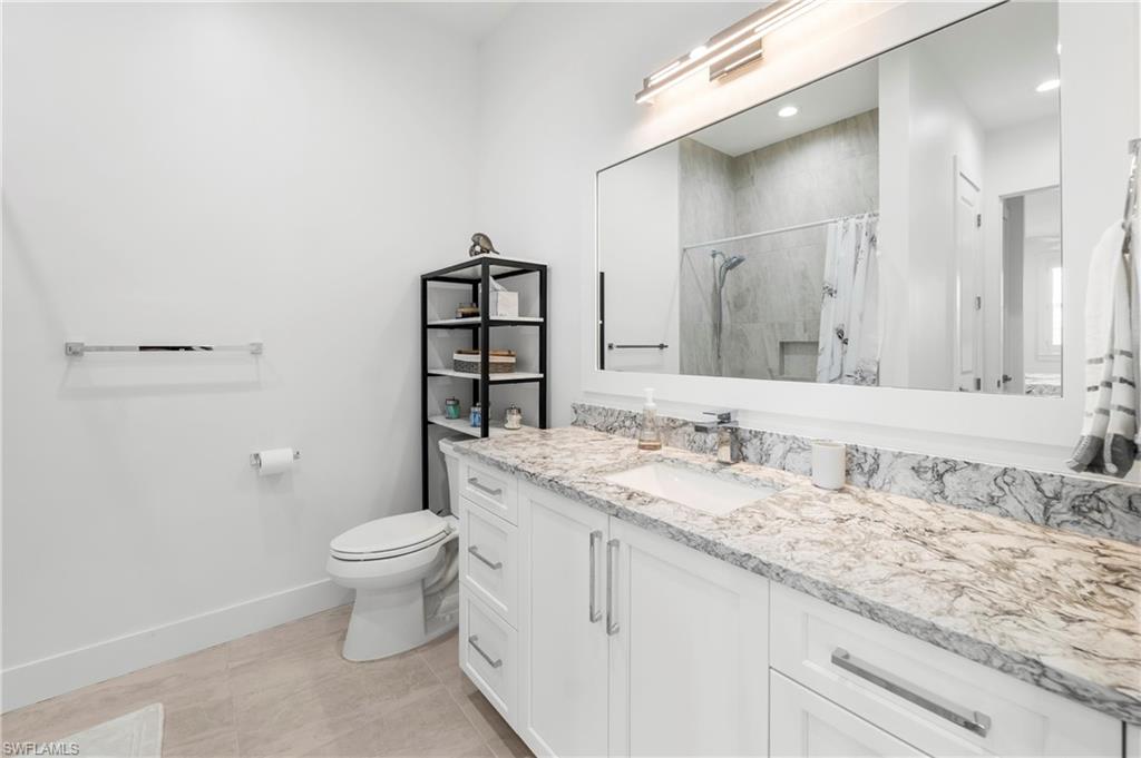 777 Bluebonnet CT