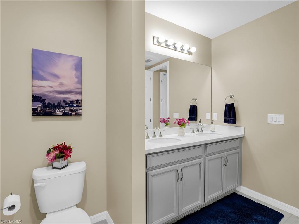 14695 Edgewater CIR