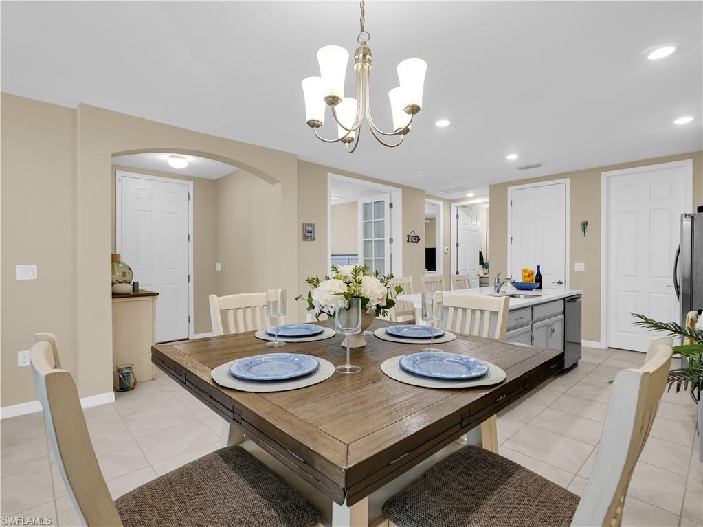 14695 Edgewater CIR