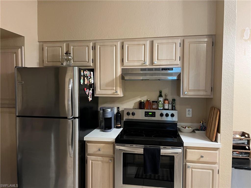 23500 Walden Center DR 106