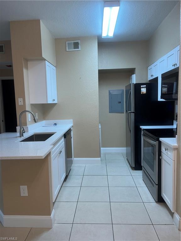 23500 Walden Center DR 106