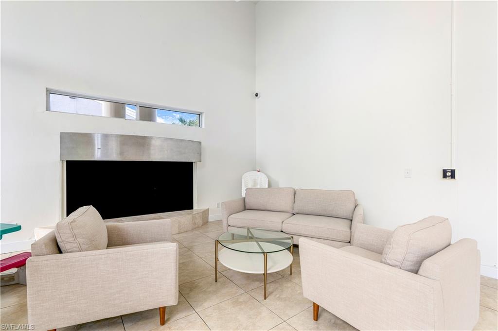 185 Santa Clara DR 13