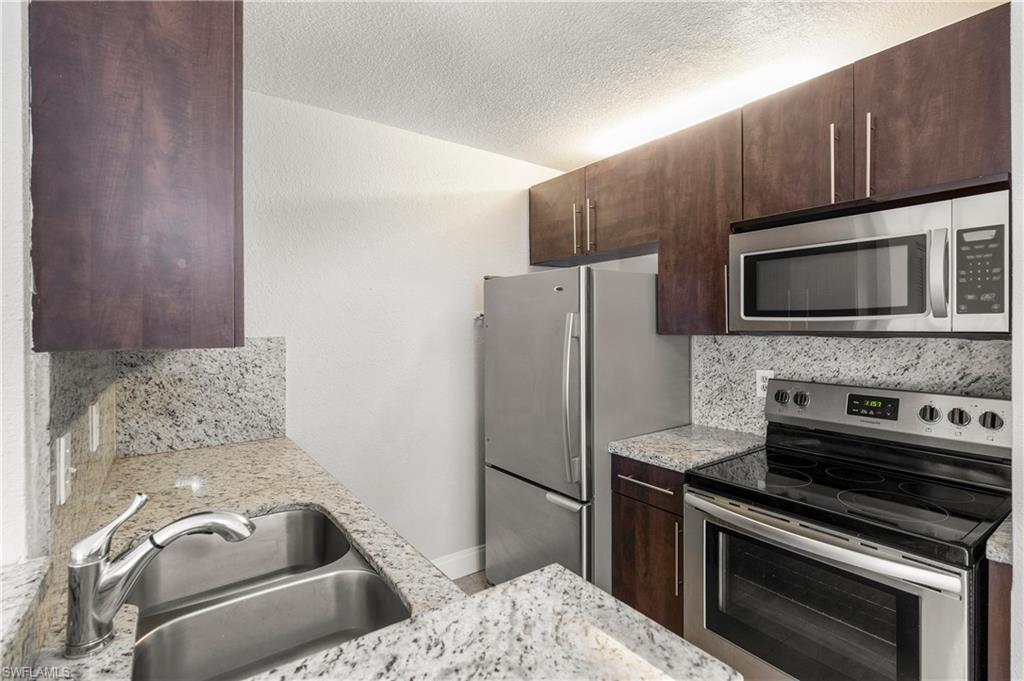 185 Santa Clara DR 13
