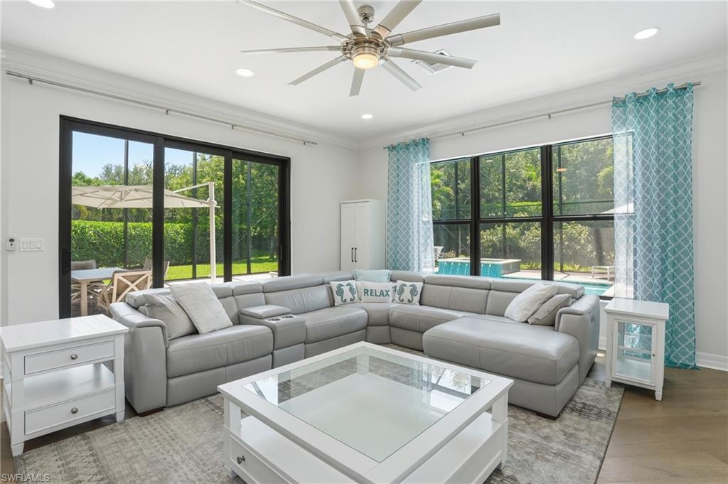 4021 Thistle Creek CT