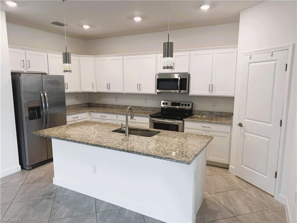 13856 Pine Lodge LN