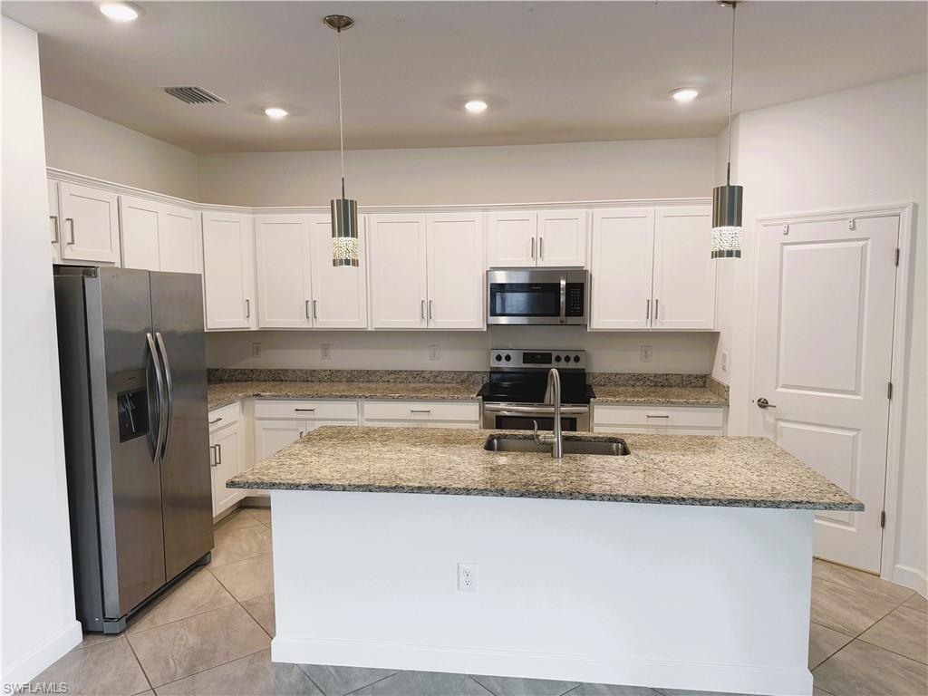 13856 Pine Lodge LN