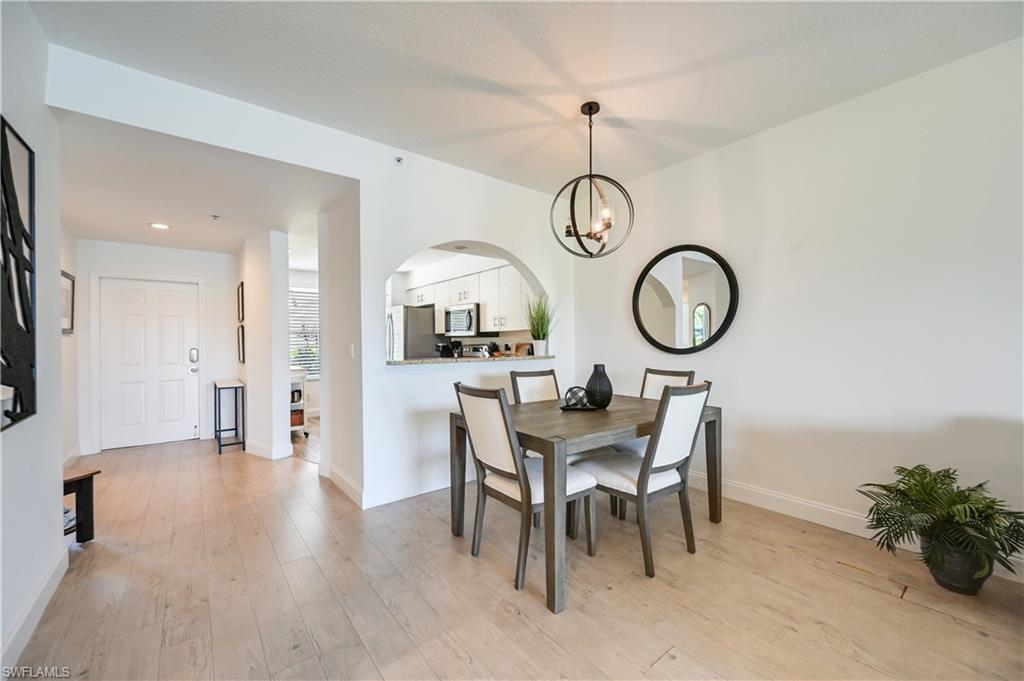 6650 Huntington Lakes CIR 102