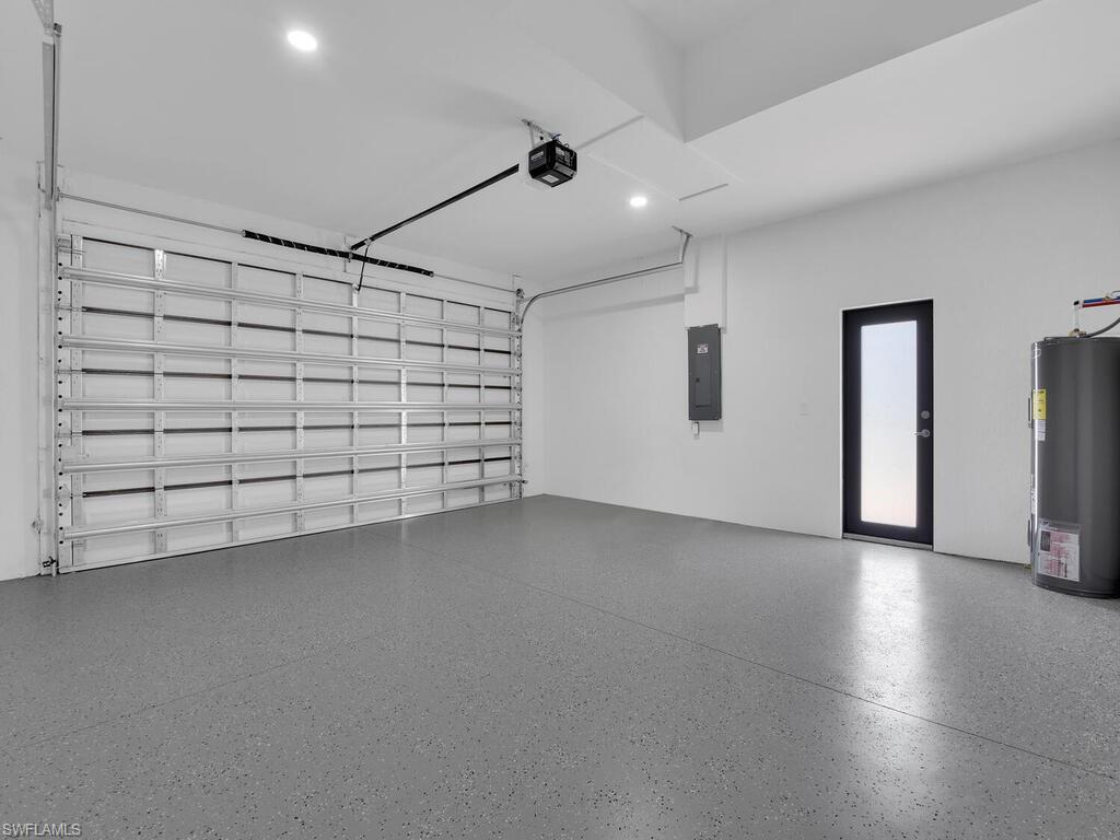 503 LINCOLN BLVD