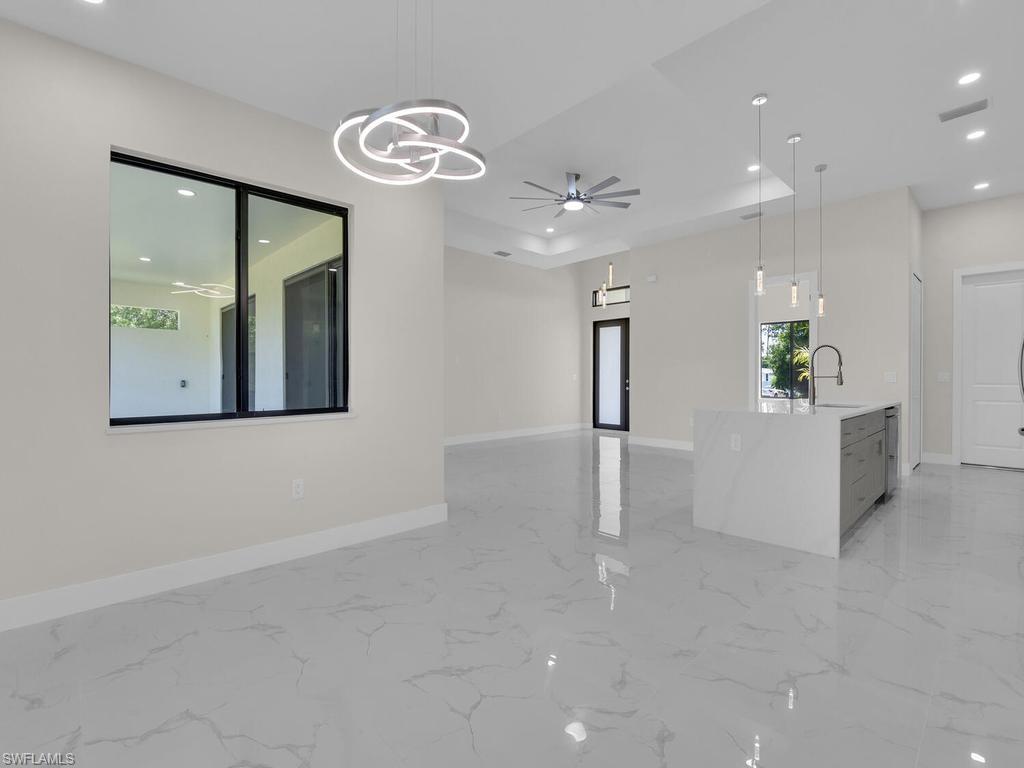 1304 WILLIAMS AVE
