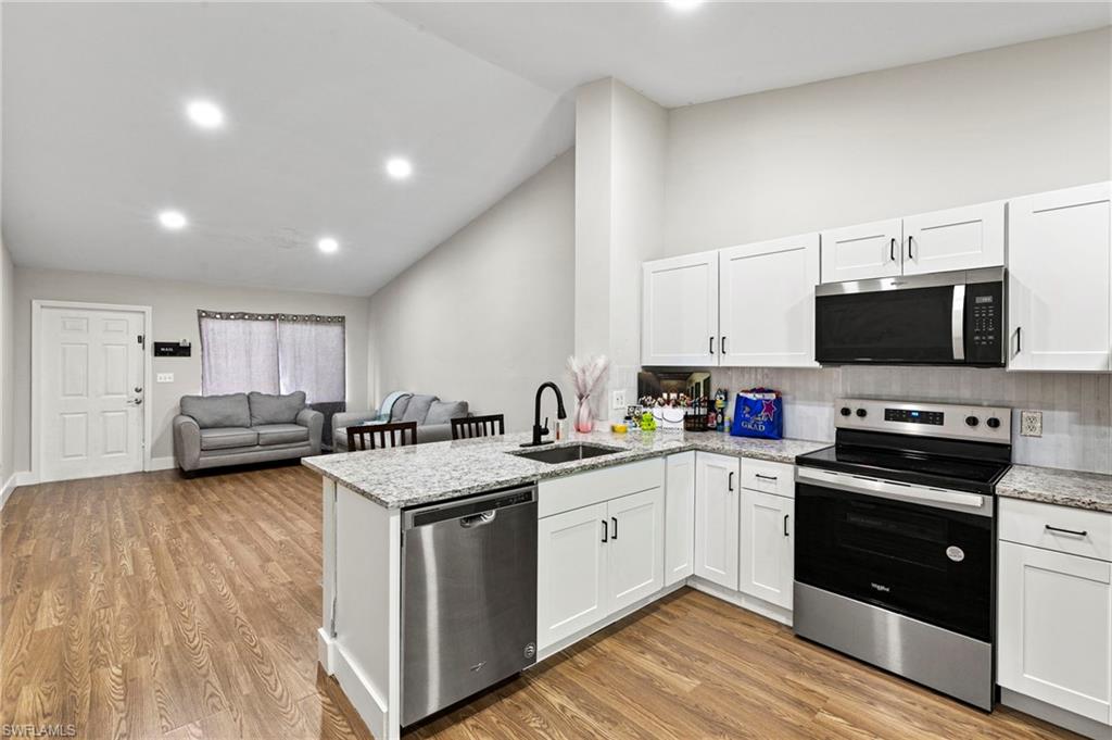 8264-8268 Matanzas RD