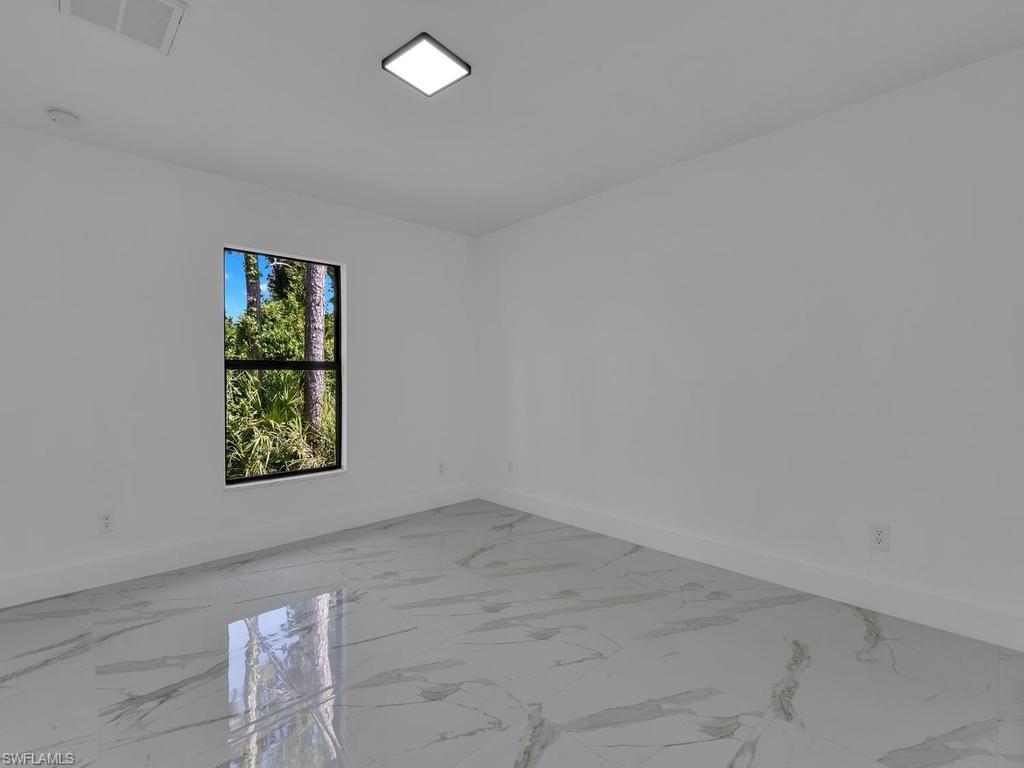 329/331 Grant BLVD