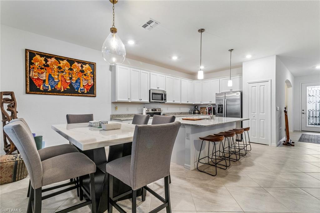 2516 Kona WAY
