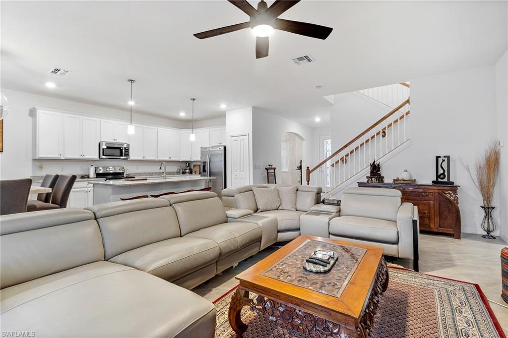 2516 Kona WAY