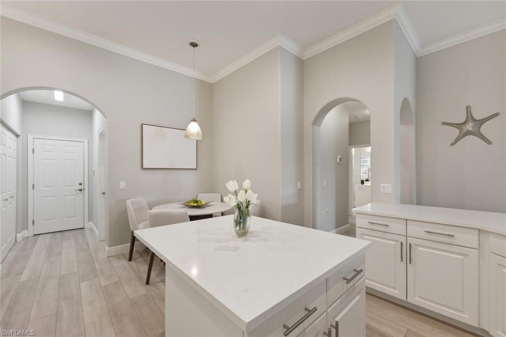 1641 Tarpon Bay DR S 27