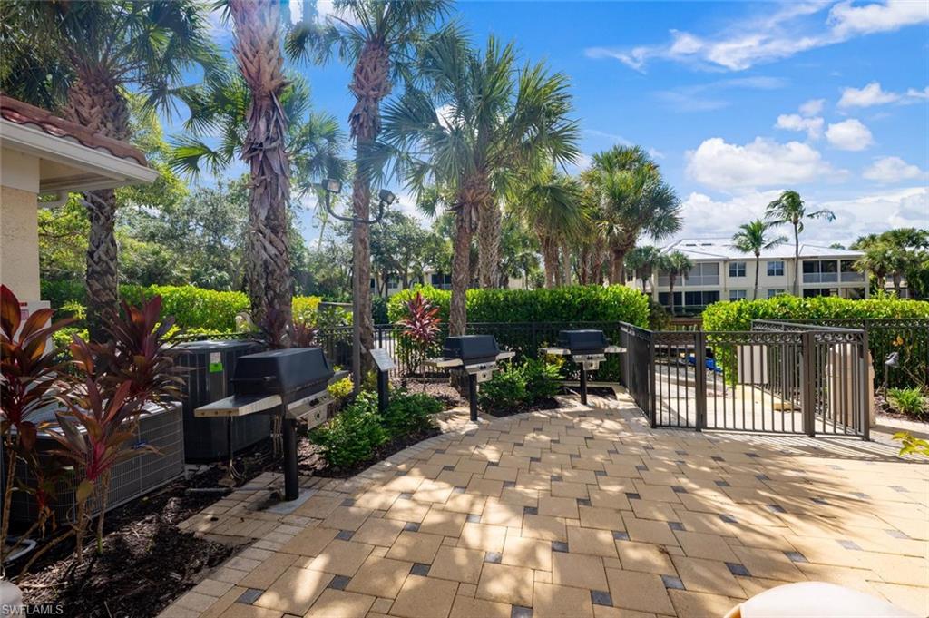 1641 Tarpon Bay DR S 27