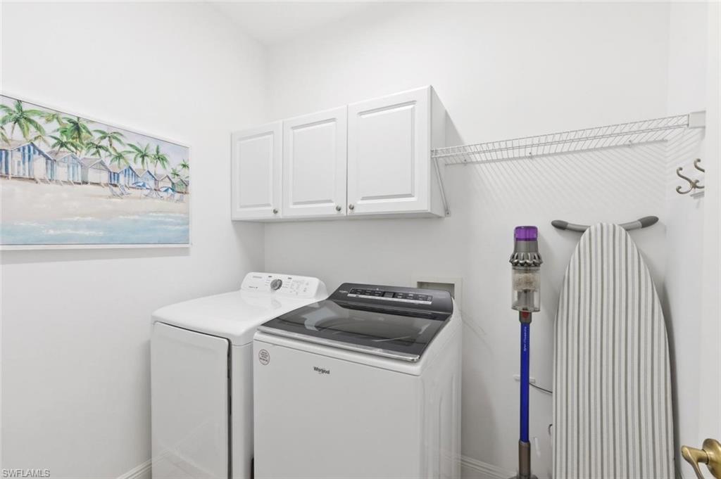 1641 Tarpon Bay DR S 27