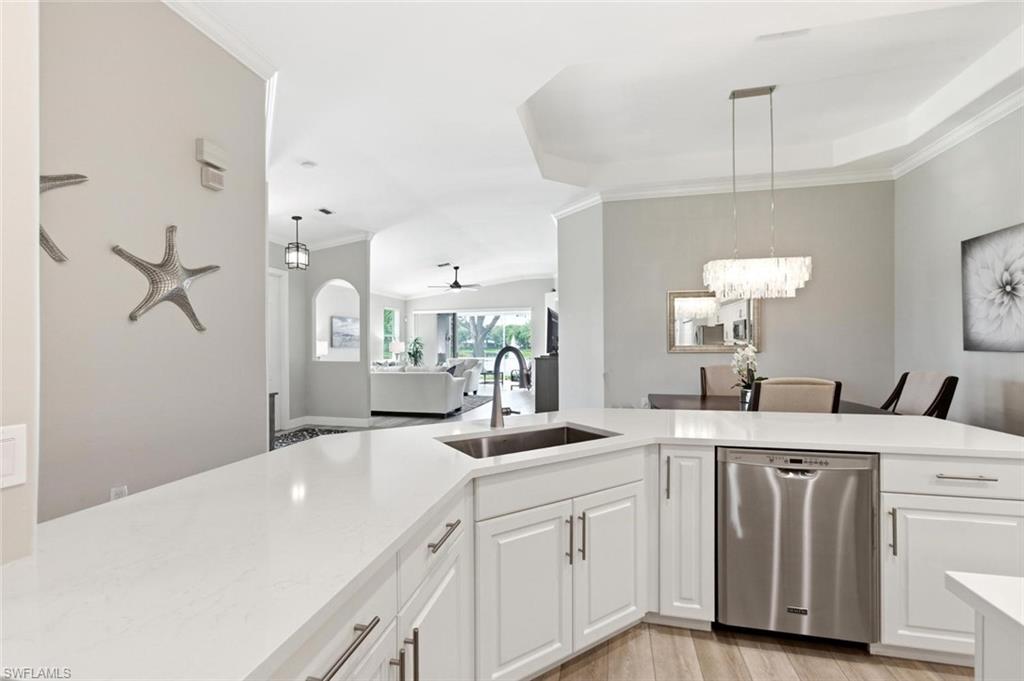 1641 Tarpon Bay DR S 27