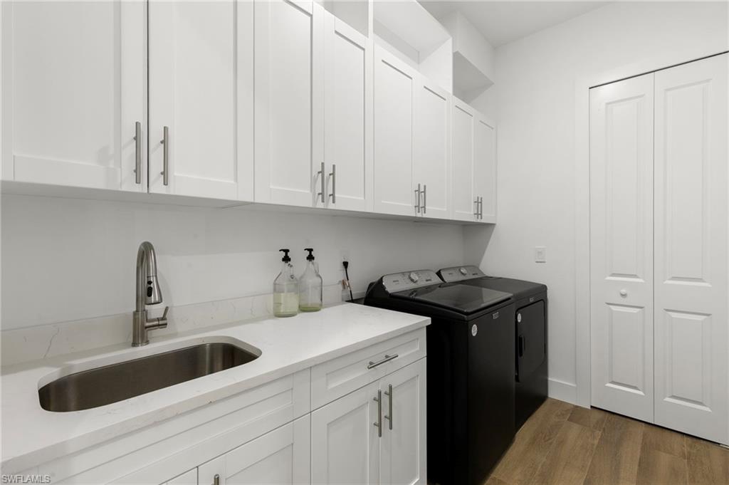 223 1st ST SW