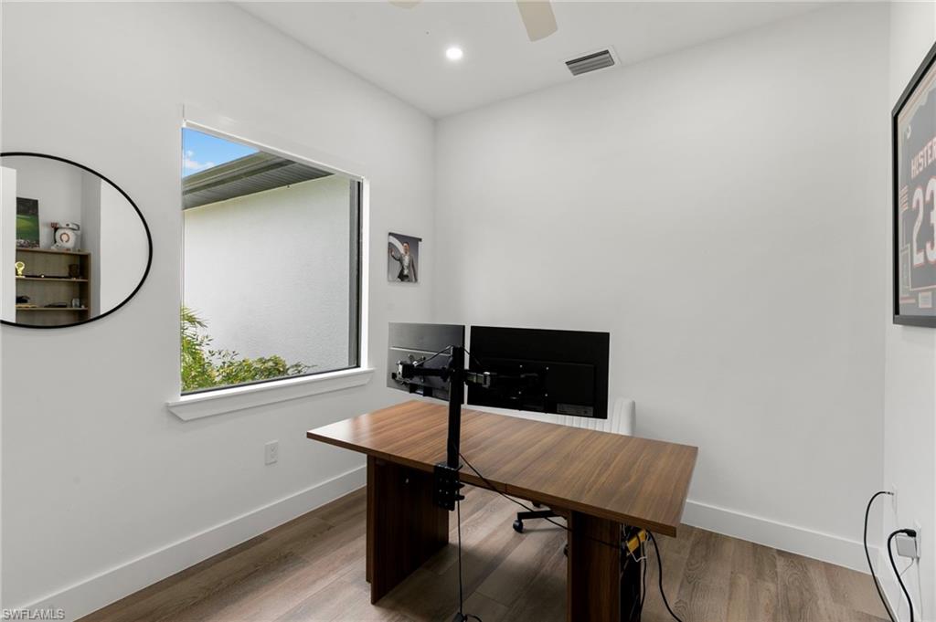 223 1st ST SW