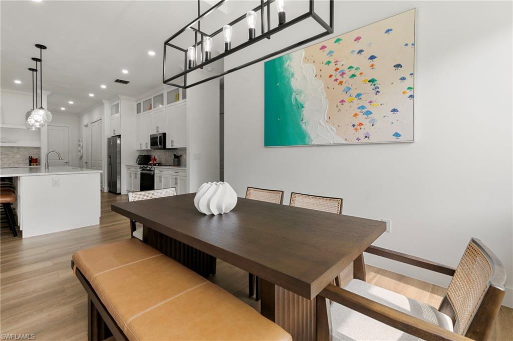 223 1st ST SW