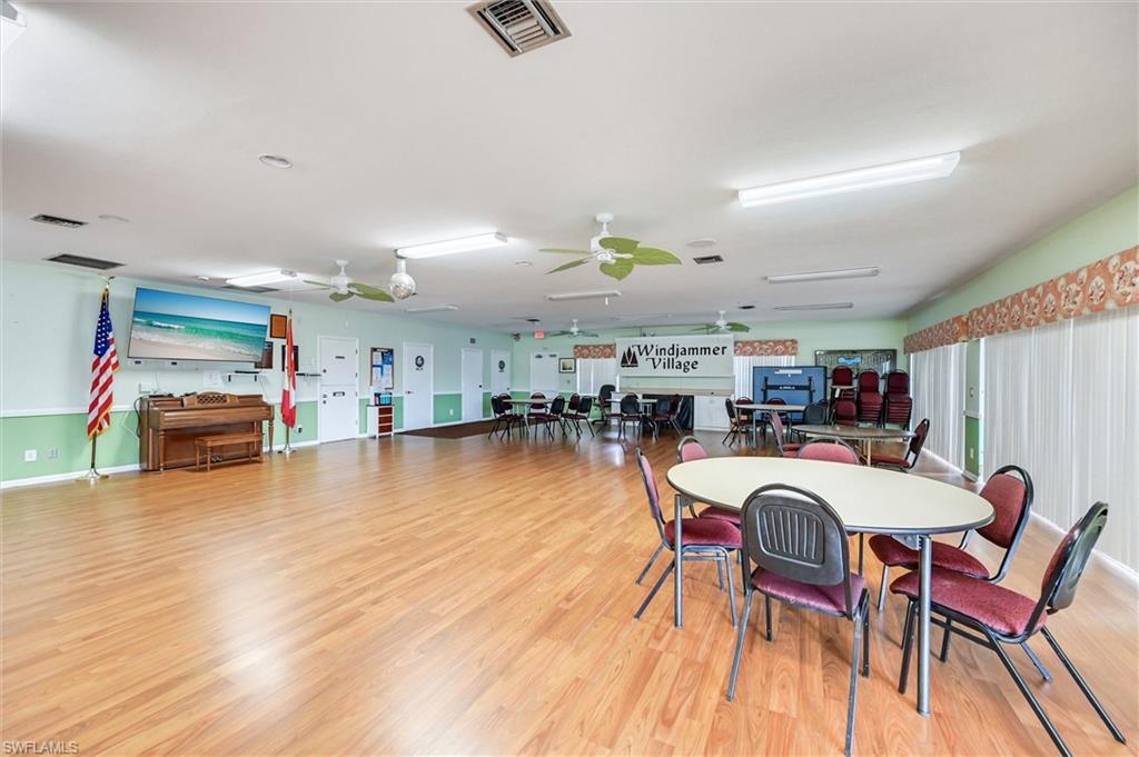 148 Seven Seas WAY