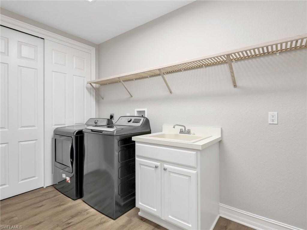 4758 Stratford CT 1302