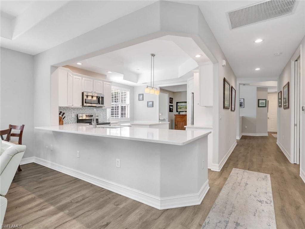 4758 Stratford CT 1302
