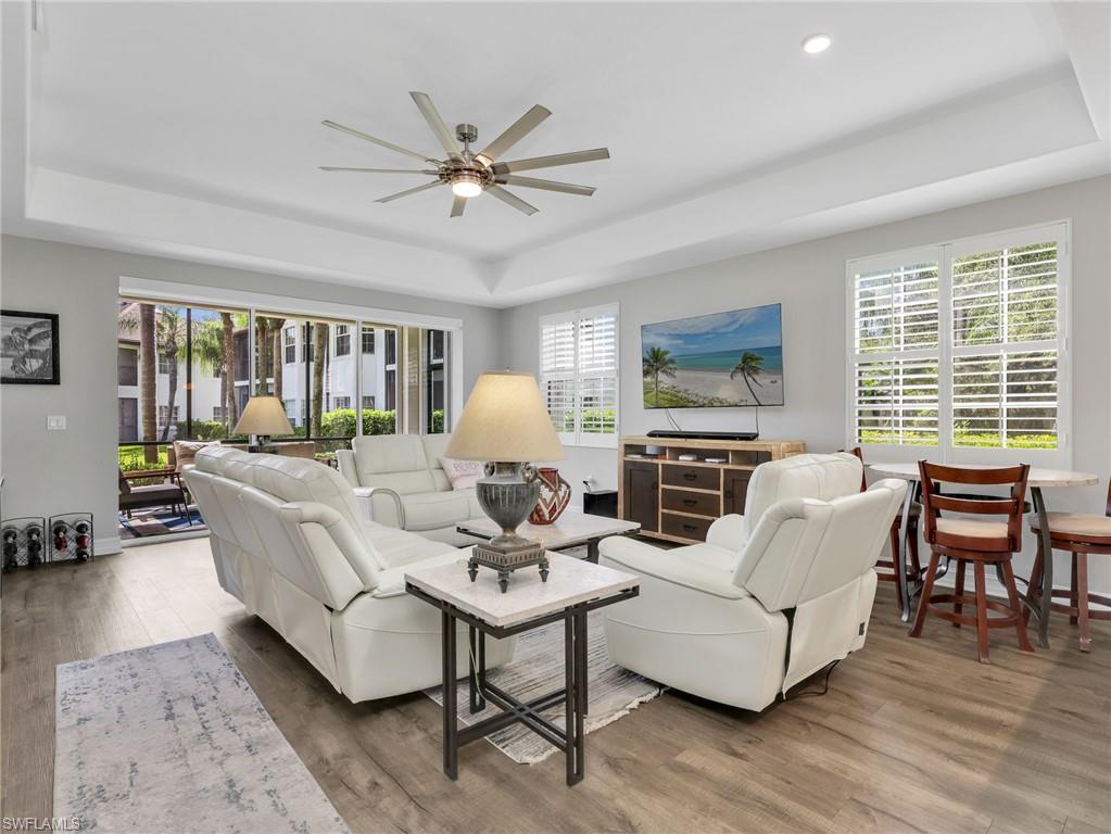 4758 Stratford CT 1302