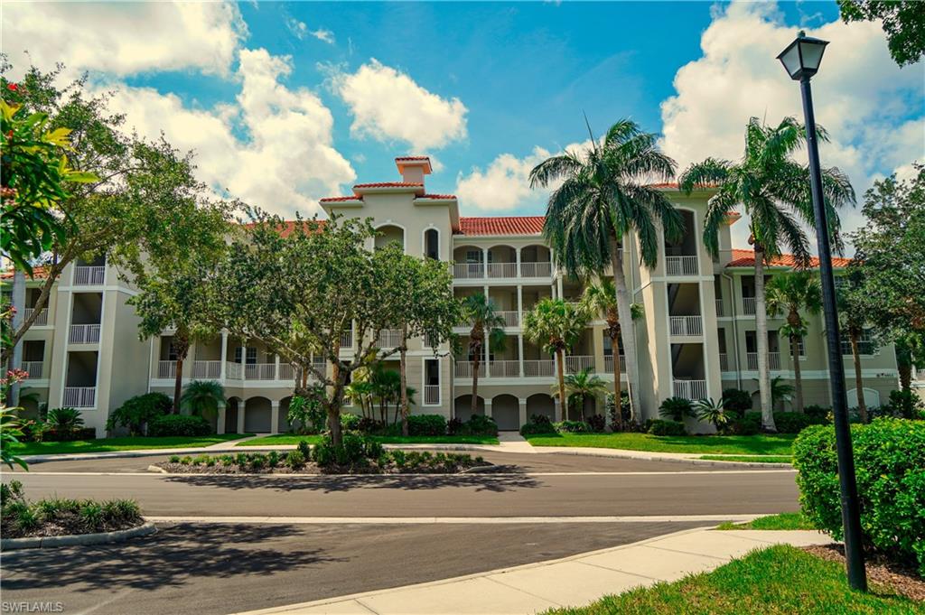 4853 Hampshire CT 105