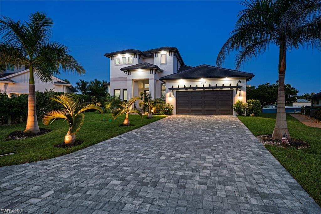 1083 Old Marco LN