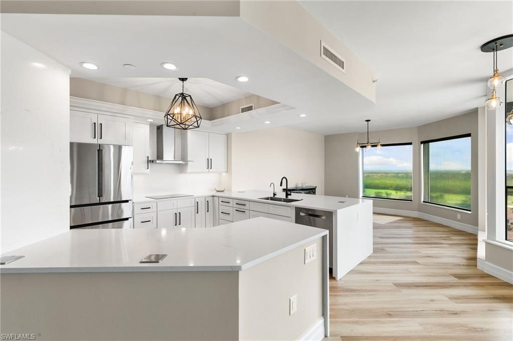 1060 Borghese LN 902