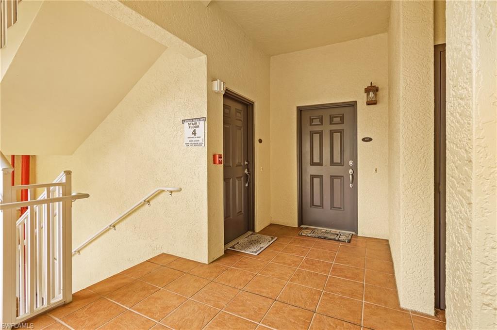 2728 Tiburon BLVD E 401