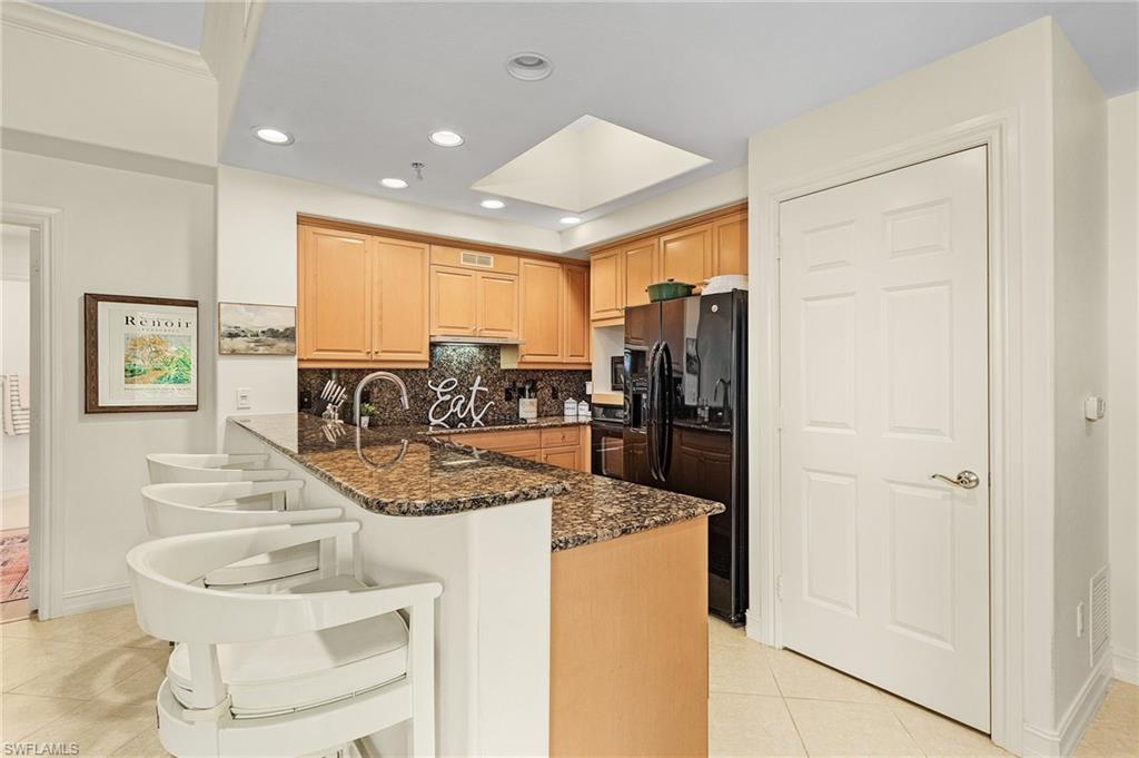 2728 Tiburon BLVD E 401