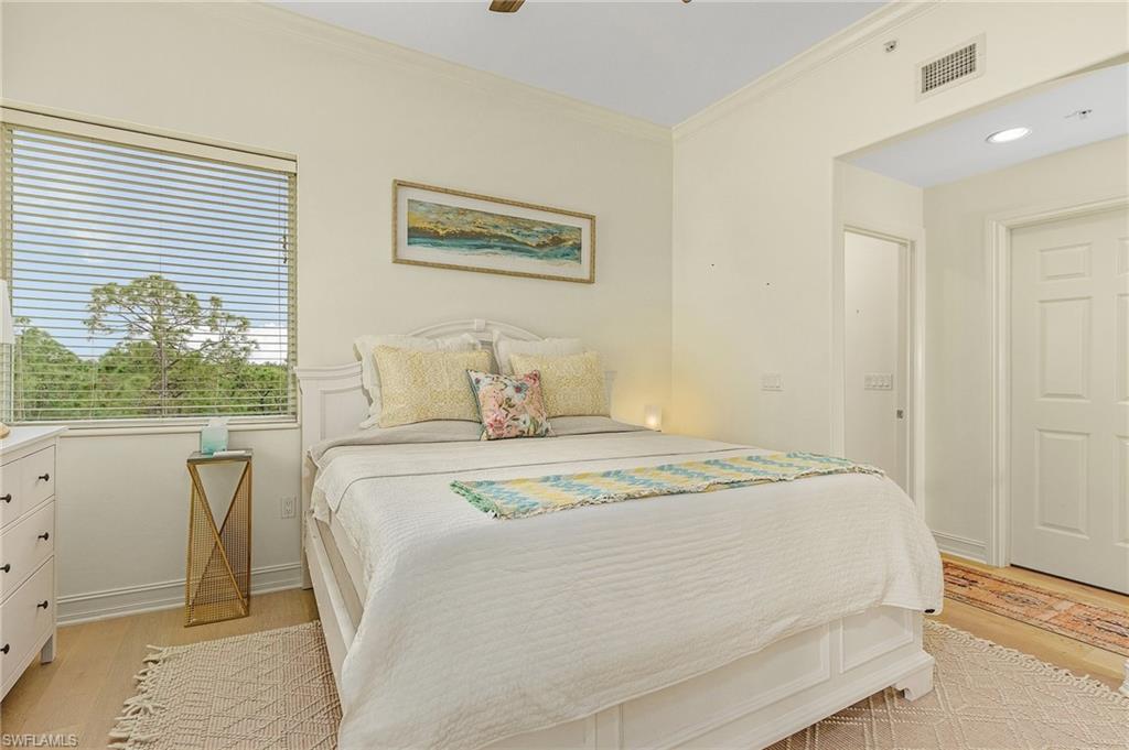 2728 Tiburon BLVD E 401