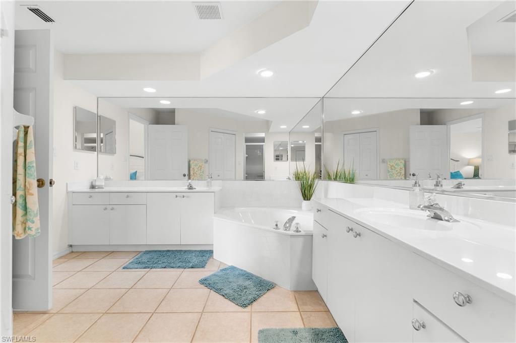 4907 Europa DR