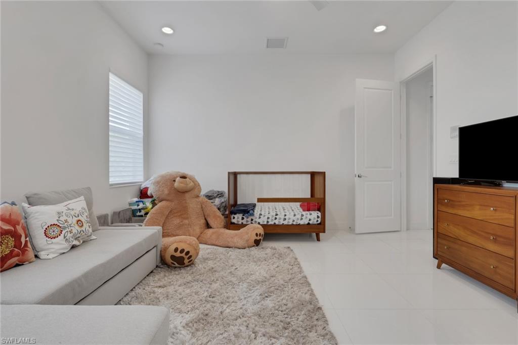 4509 Azalea DR