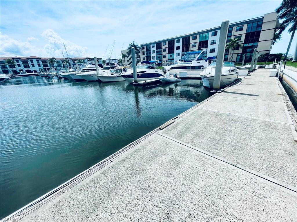 801 River Point DR