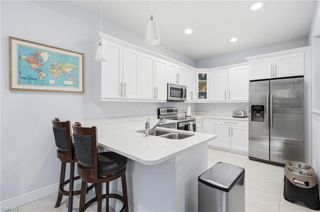255 Everglades BLVD S