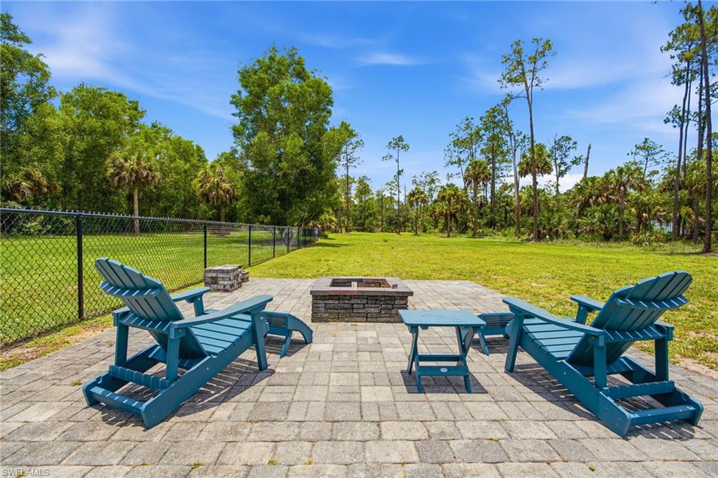 255 Everglades BLVD S